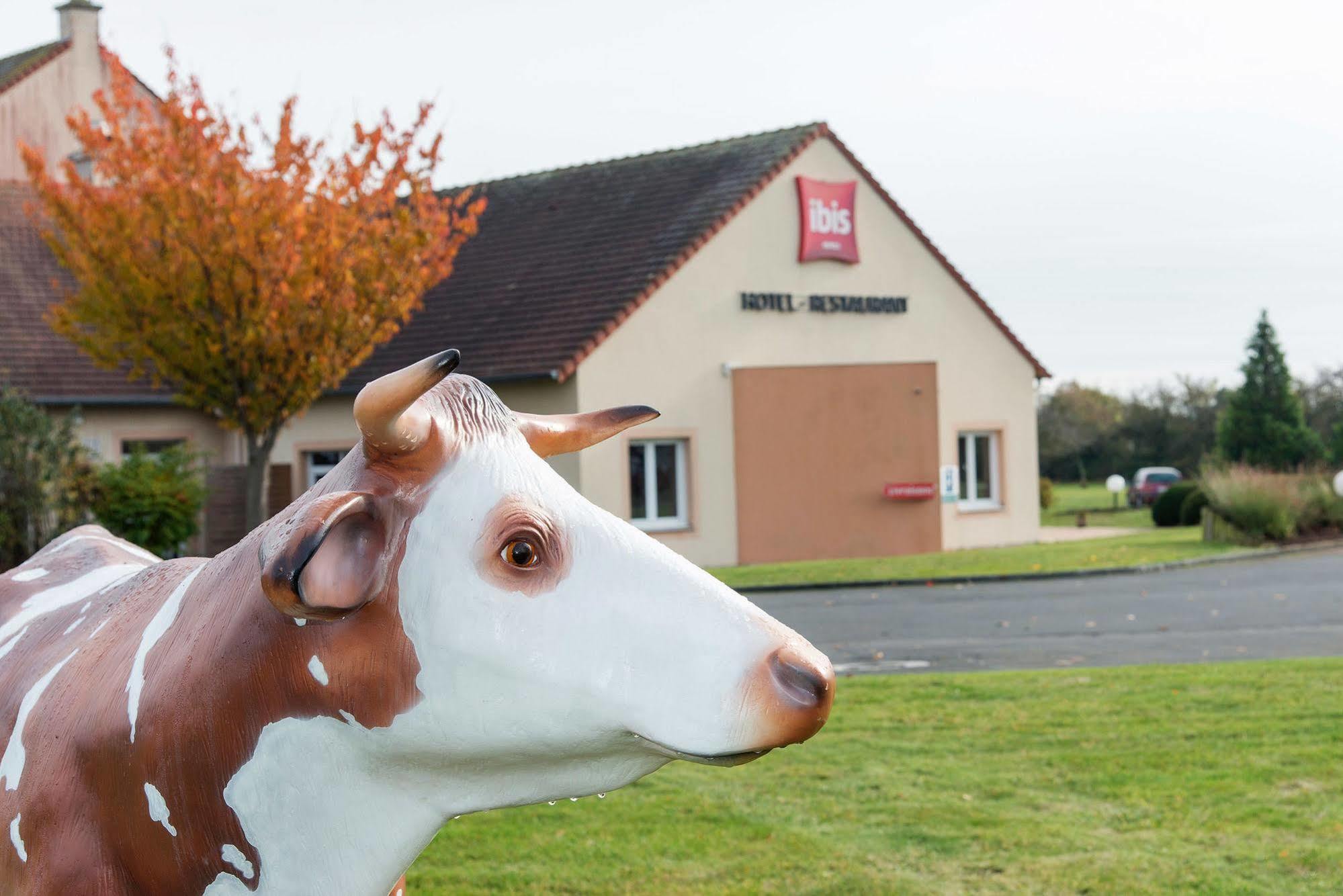 Ibis Falaise Coeur De Normandie Hotel Exterior photo